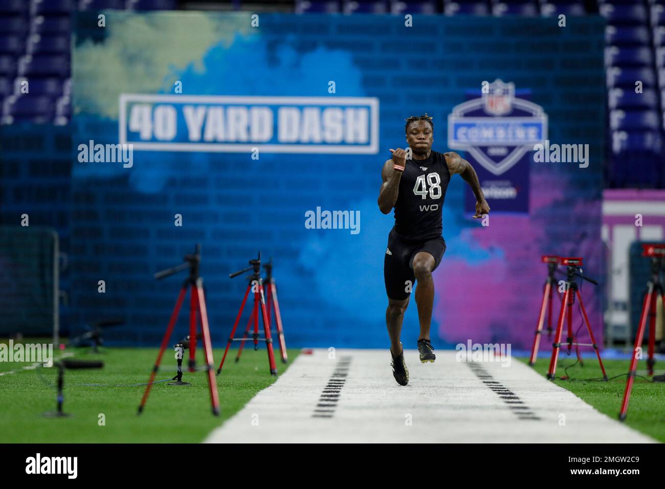 Alabama wide receiver Henry Ruggs III runs the 40yard dash at the NFL