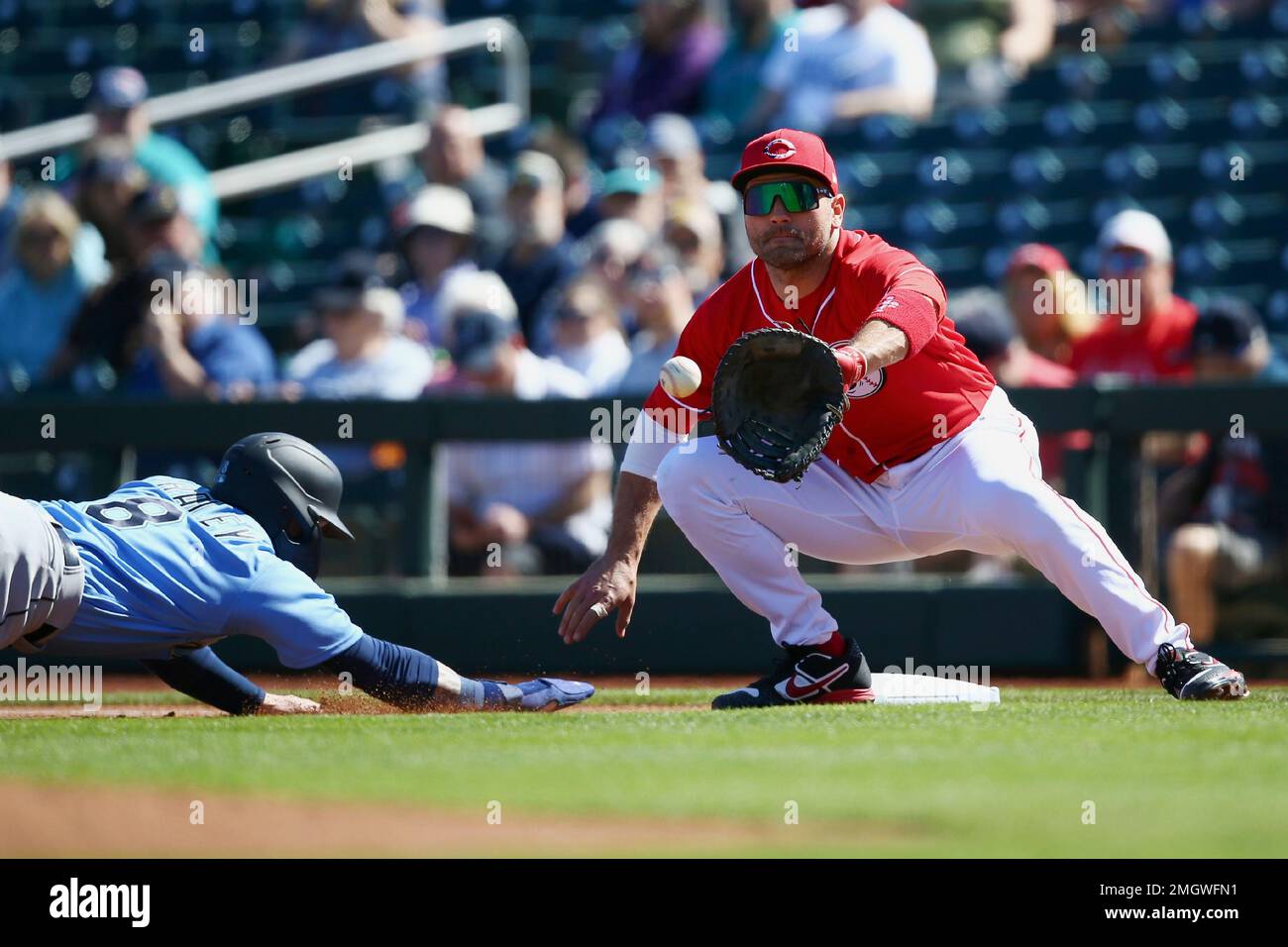 Cincinnati Reds first baseman Spencer Steer (7) leaves the dugout during a  baseball game against the Washington Nationals Friday, Aug. 4, 2023, in  Cincinnati. (AP Photo/Jeff Dean Stock Photo - Alamy