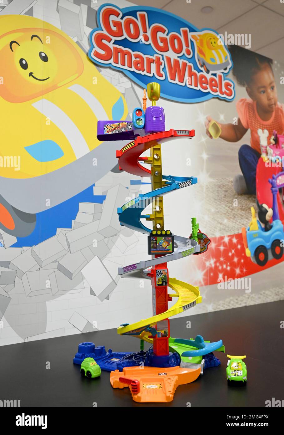 Go! Go! Smart Wheels Ultimate Corkscrew Tower from VTech is on display