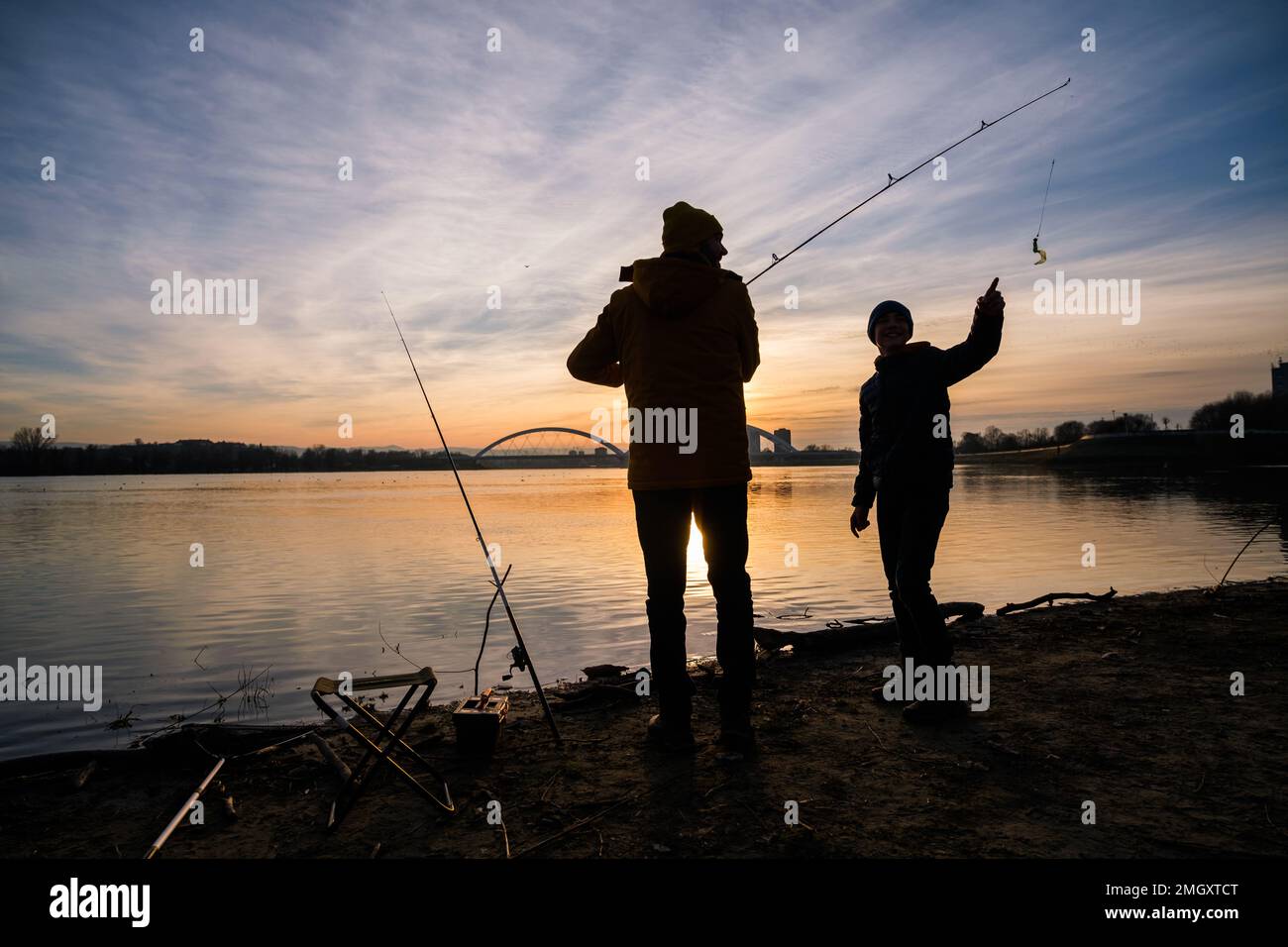Fisching Dad Son Fisher Sunset Fishing Trip Fishing Rod Tote Bag