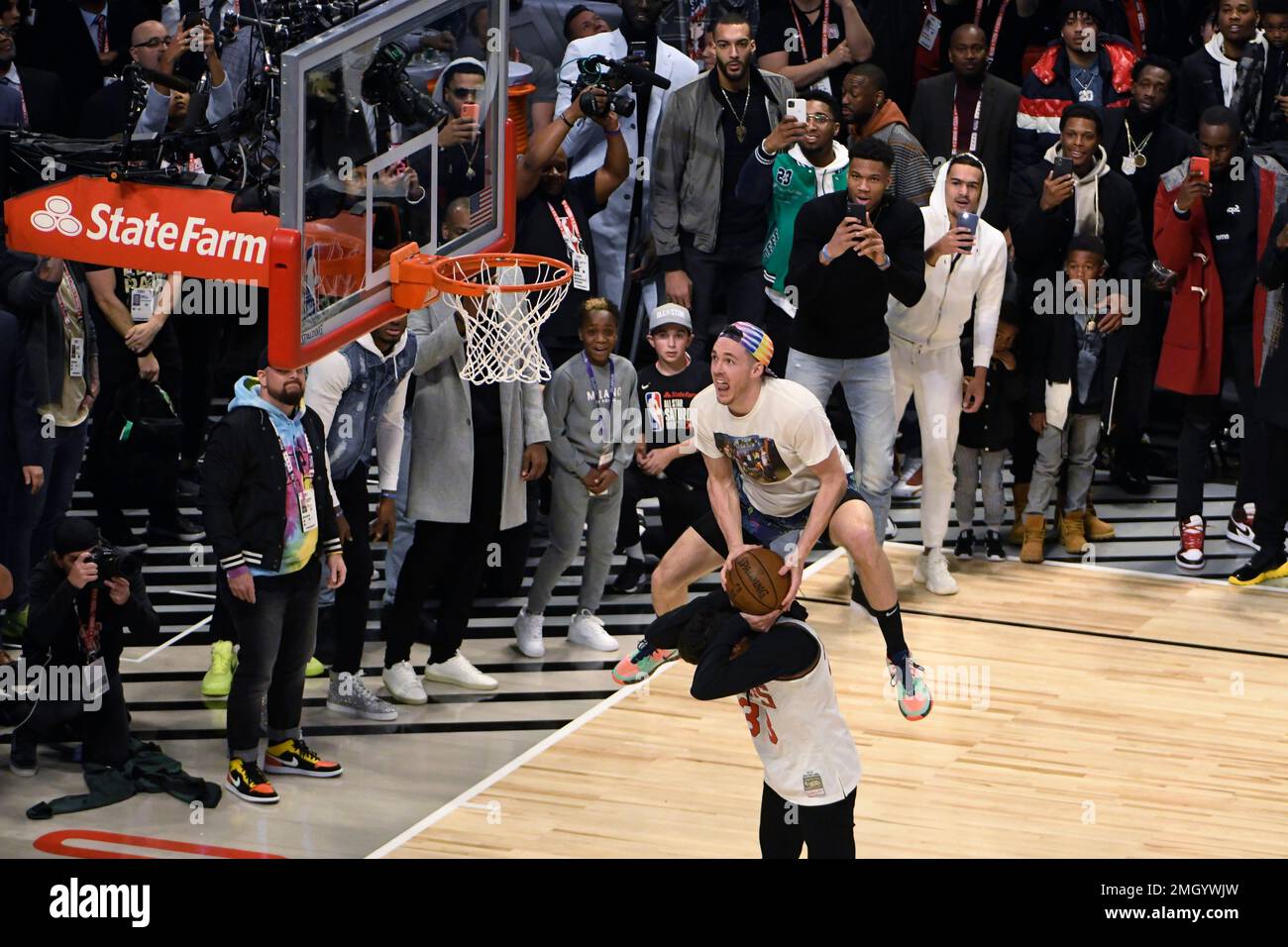 Pat Connaughton - Milwaukee Bucks - 2020 AT&T Slam Dunk - Event-Worn Warm-Up  Jacket