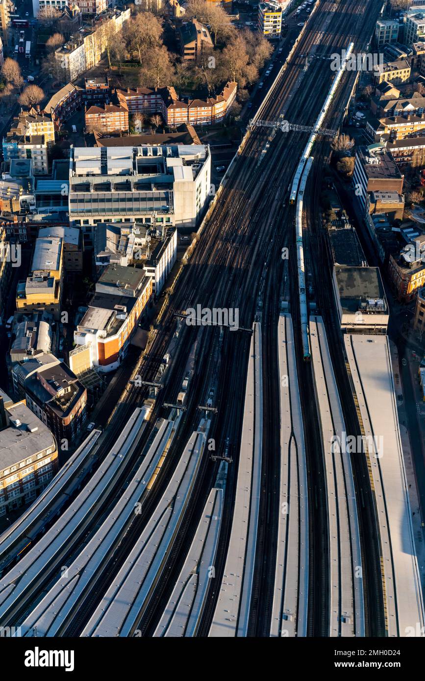 Birds eye aerial view bridge hi-res stock photography and images - Alamy