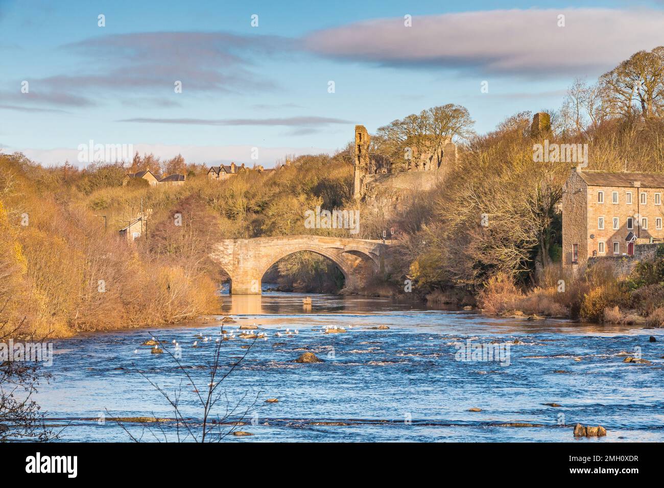The County Bridge and castle ruins on a crisp December morning at Barnard Castle, Teesdale Stock Photo