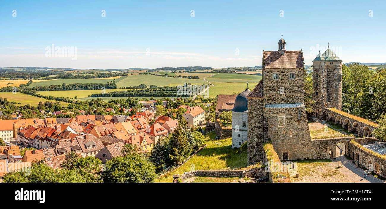 View medieval town century hi-res stock photography and images - Alamy
