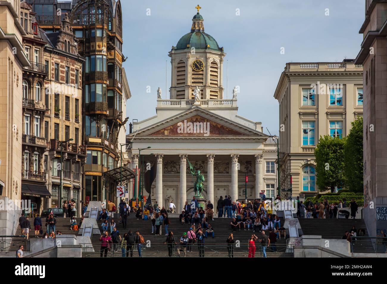 Saint Jaques church at the Place Royal. On the left stands the Art Nouveau Old England building and opposite the Magritte Museum in Brussels. Belgium. Stock Photo