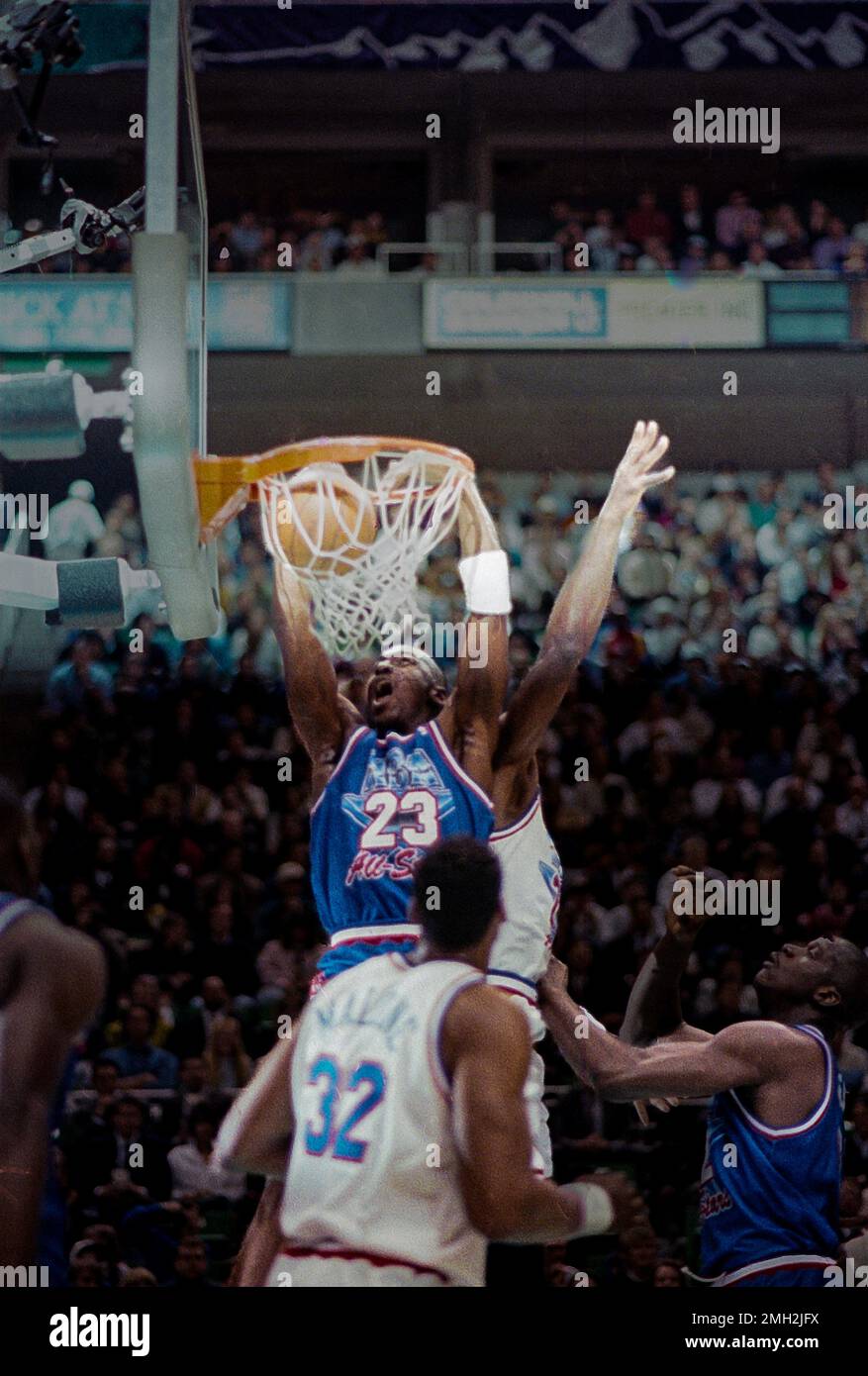 Michael Jordan during game 4 of the 1993 NBA Finals Stock Photo - Alamy