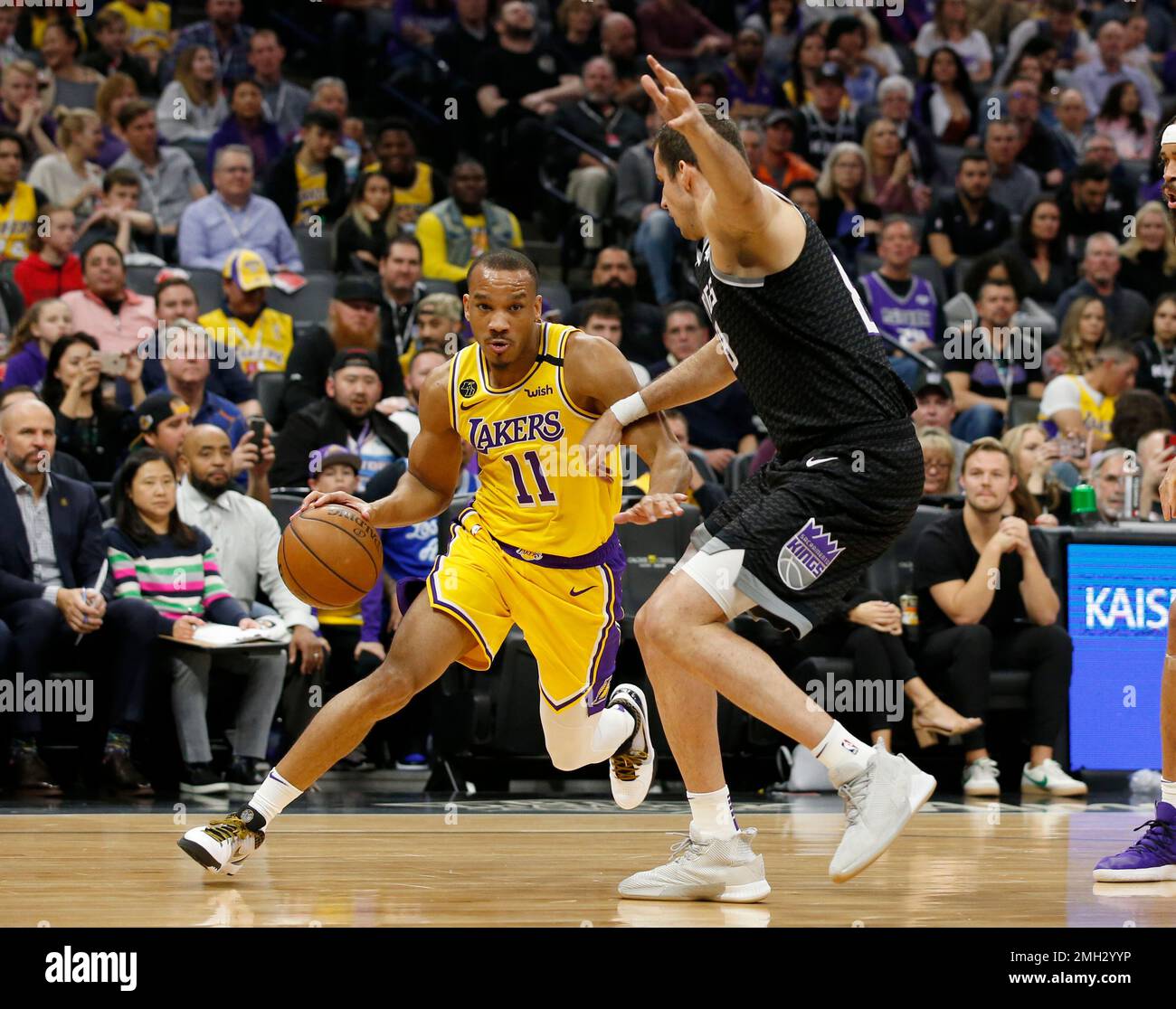 Los Angeles Lakers guard Avery Bradley in an NBA basketball game against  the Memphis Grizzlies in Los Angeles, Tuesday, Oct. 29, 2019. (AP  Photo/Kyusung Gong Stock Photo - Alamy