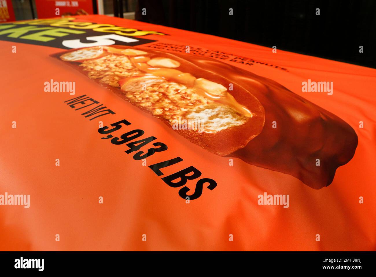 IMAGE DISTRIBUTED FOR HERSHEY Reese's Take 5 breaks the Guinness