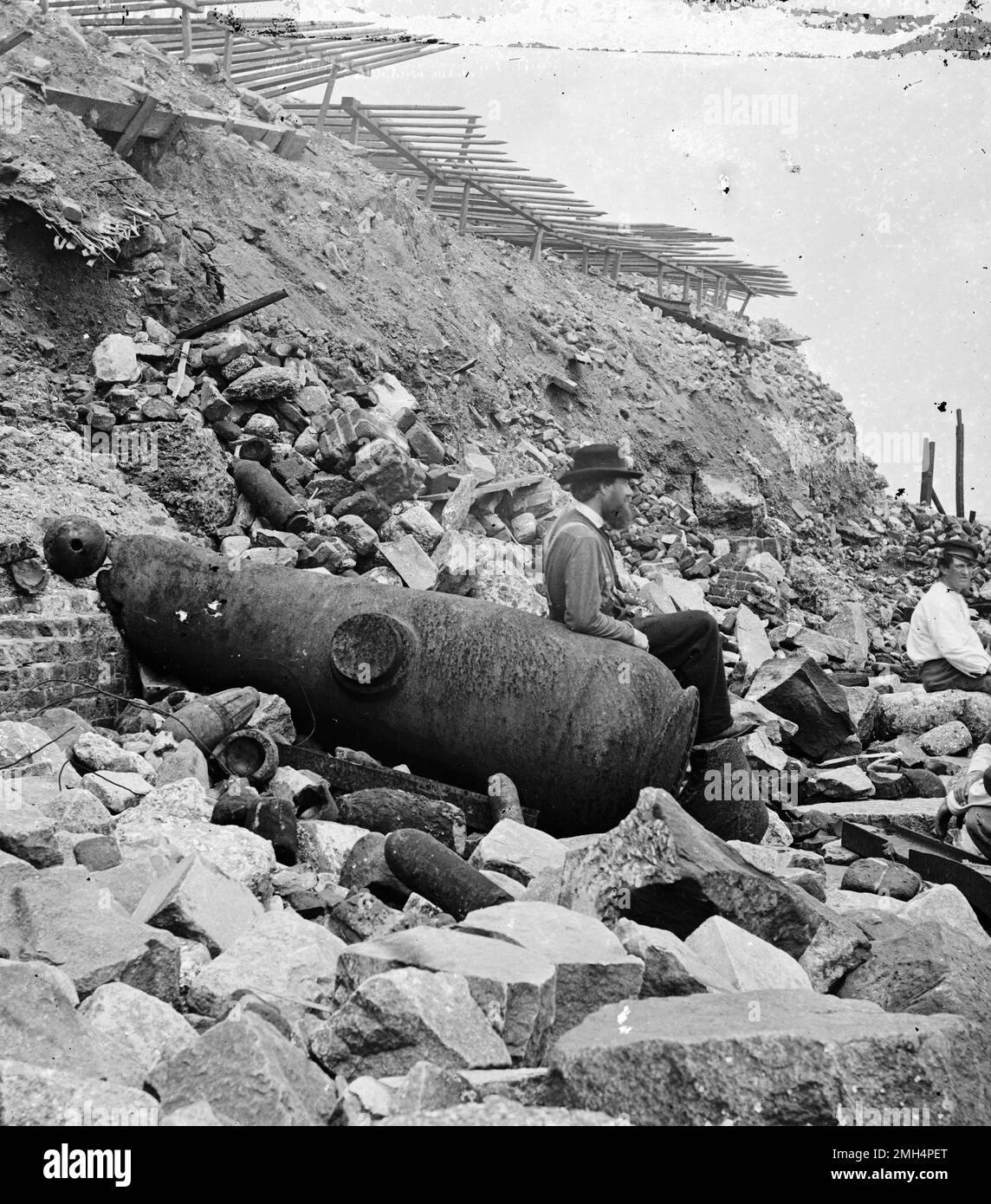 The ruins of Fort Sumter after is capture by the Confederate Army. The Confederate bombardment and capture of Fort Sumter was the opening battle in the American Ciil War. Stock Photo