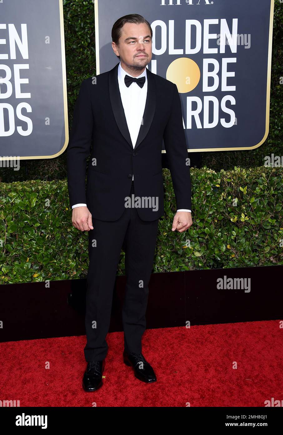 Leonardo DiCaprio arrives at the 77th annual Golden Globe Awards at the