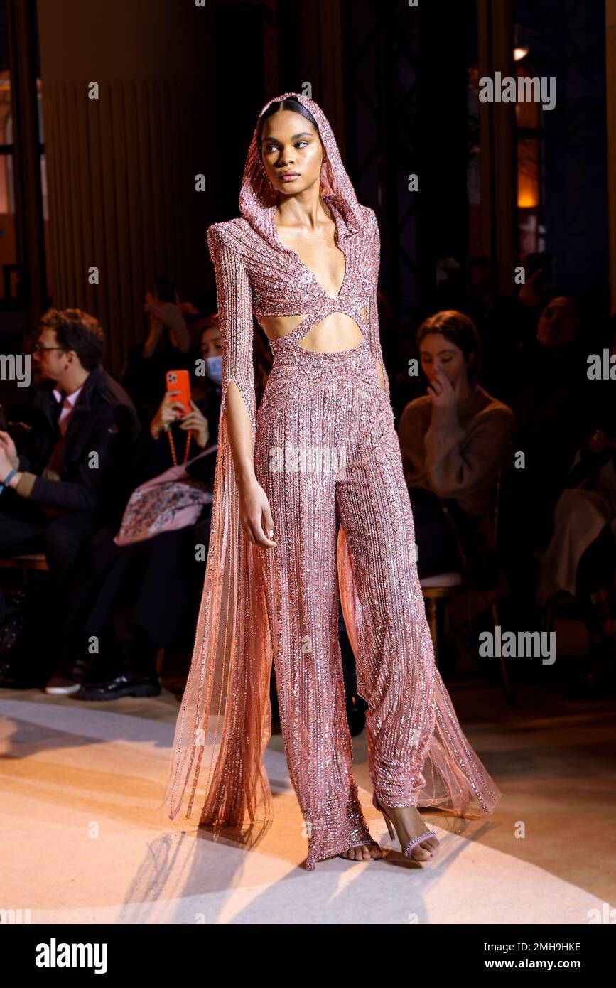 A model walk the runway of Zuhair Murad show during Paris Fashion Week  Haute Couture Spring/Summer 2023 on January 25, 2023 in Paris, France.  (Photo by Lyvans Boolaky/ÙPtertainment/Sipa USA Stock Photo -