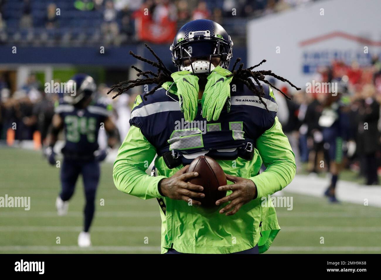 Marshawn lynch black and green jersey new arrivals