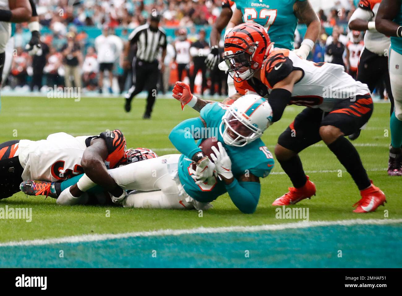 Carson, Ca. 17th Sep, 2017. Miami Dolphins wide receiver Jarvis