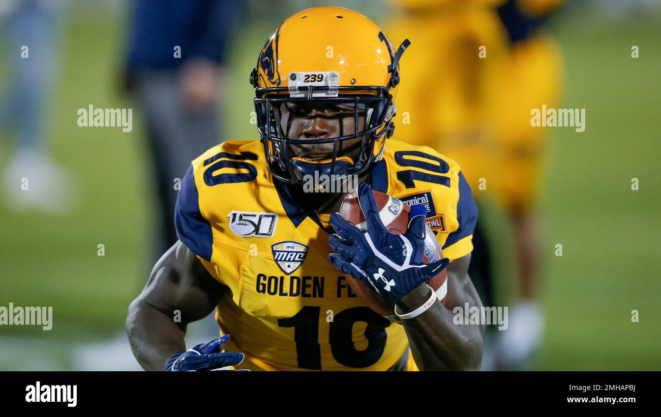 Kent State wide receiver Antwan Dixon (10) before the first half of the