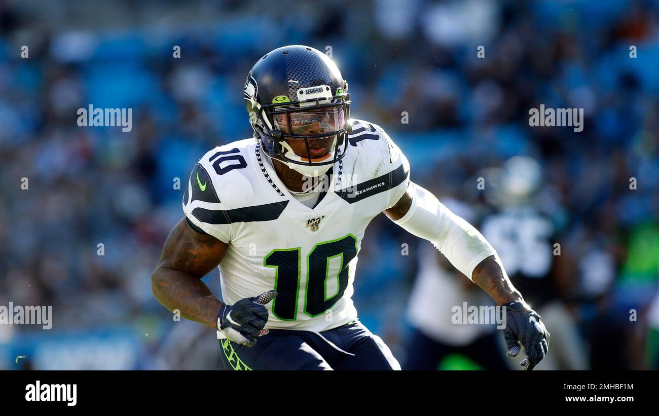 December 15, 2019: Seattle Seahawks wide receiver D.K. Metcalf (14) pulls  in the touchdown against the Carolina Panthers in the first quarter of the  NFL matchup at Bank of America Stadium in