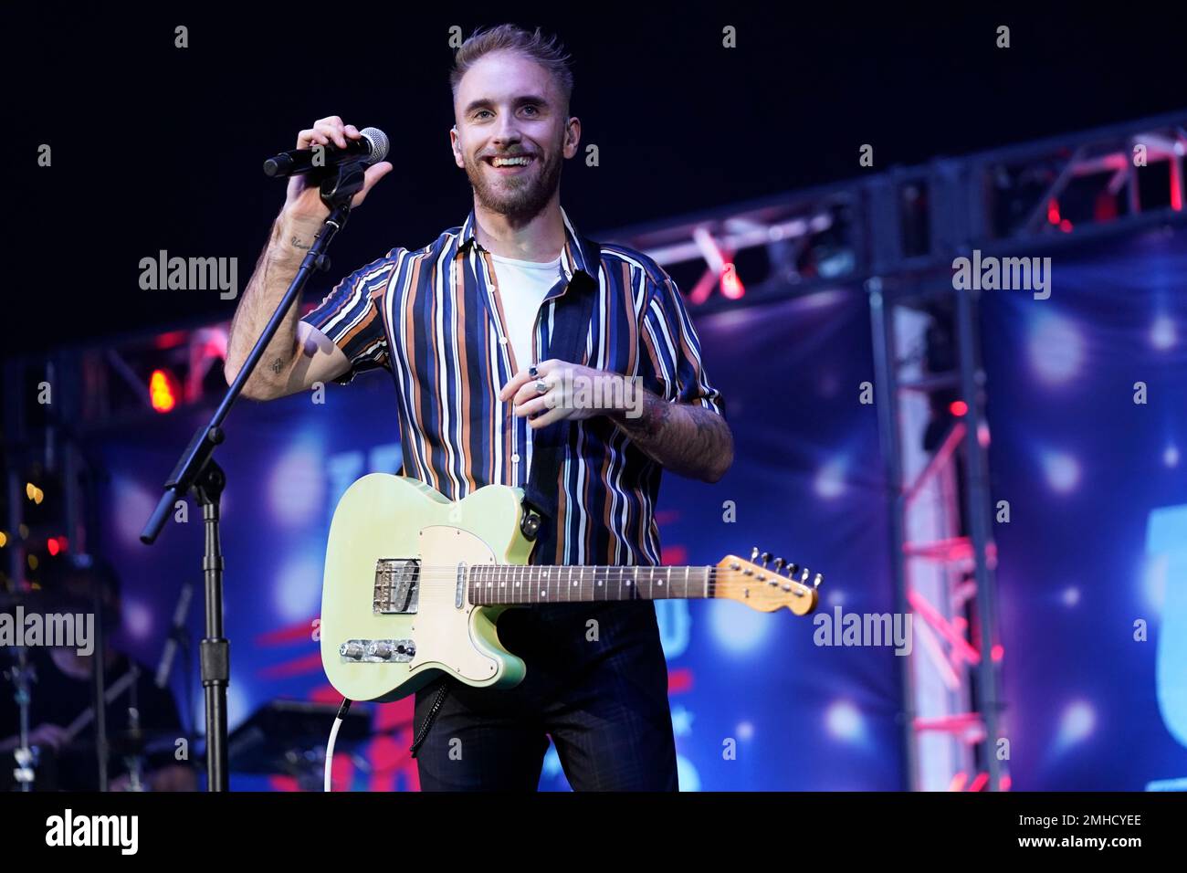 Tom Jordan of the band Seaforth performsduring the US99 Stars and