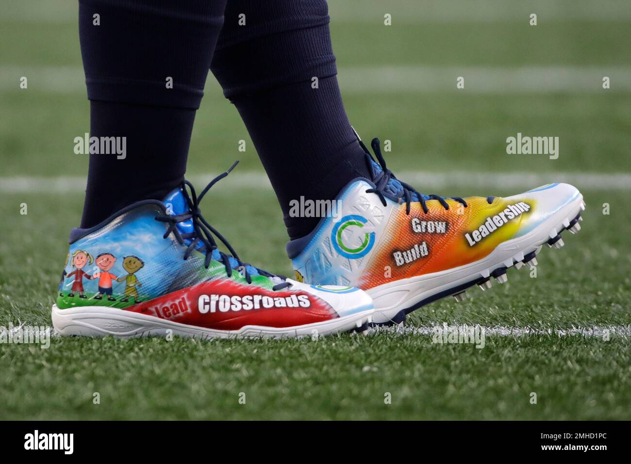 Nike nfl sneakers 2019 discount