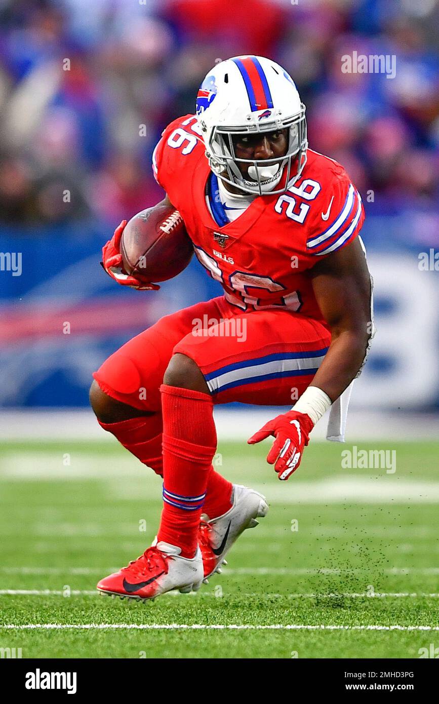 Buffalo Bills running back Devin Singletary (26) runs the ball