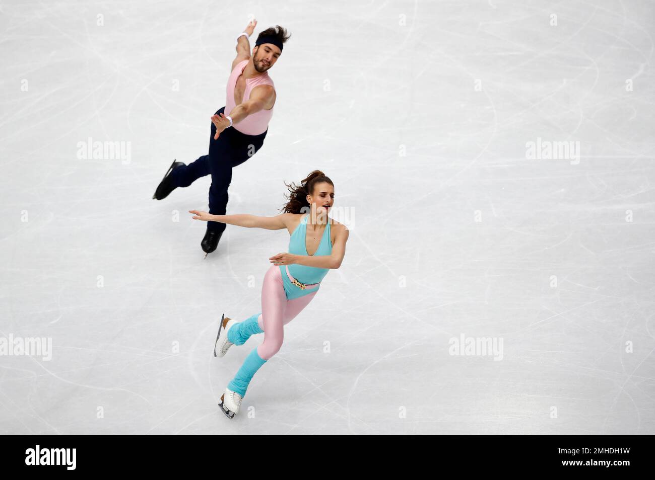 France's Gabriella Papadakis and Guillaume Cizeron compete in the Ice