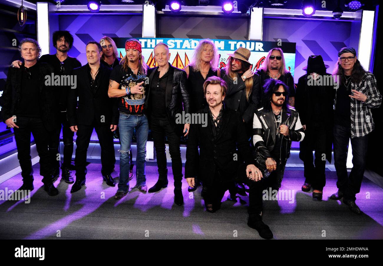 From left, musicians Rick Allen, Tommy Lee, Vivian Campbell, Joe(02)