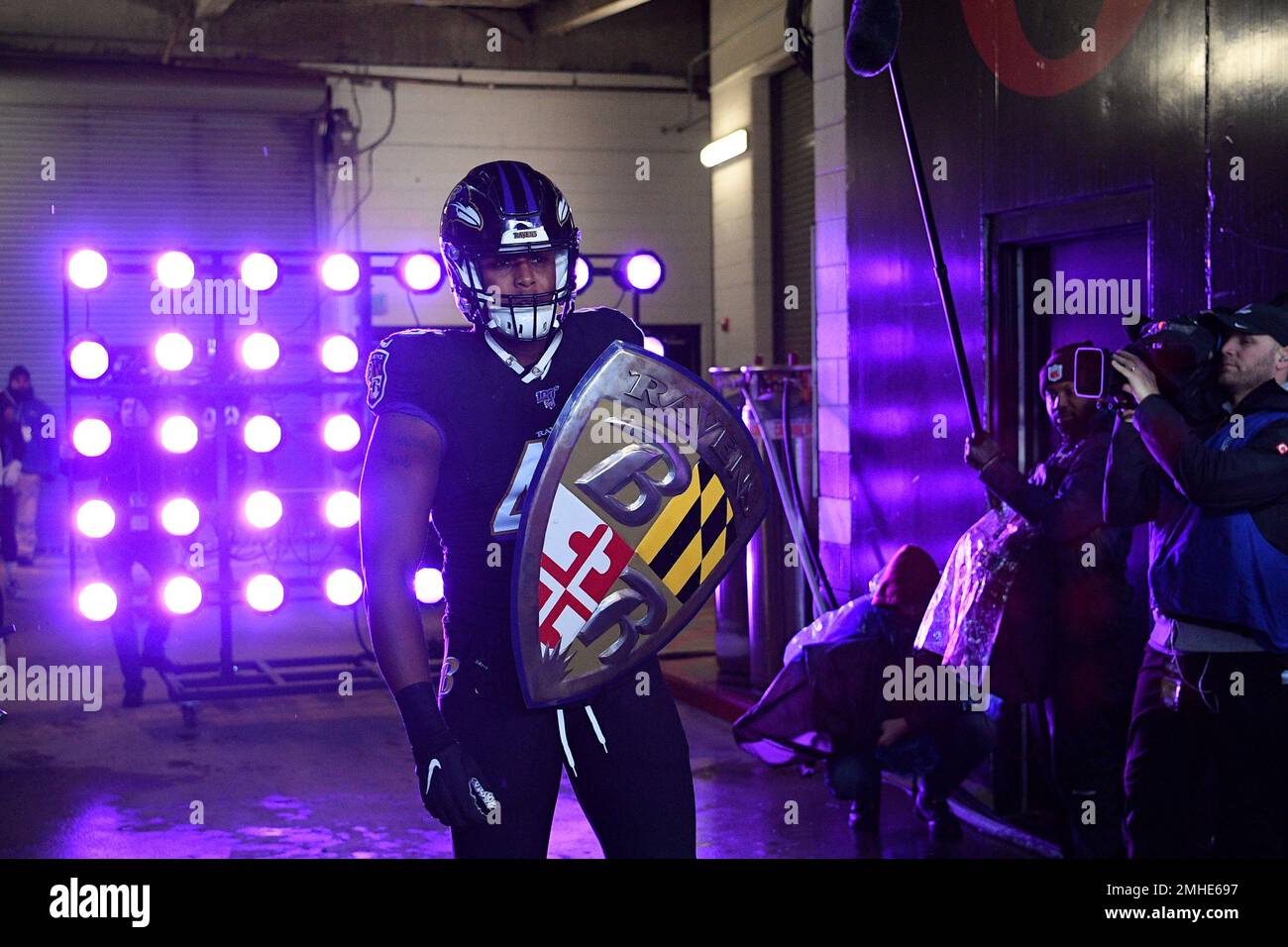 Baltimore Ravens Linebacker Jaylon Ferguson Awaits To Take The Field sports-team-oakland-raiders-gallery