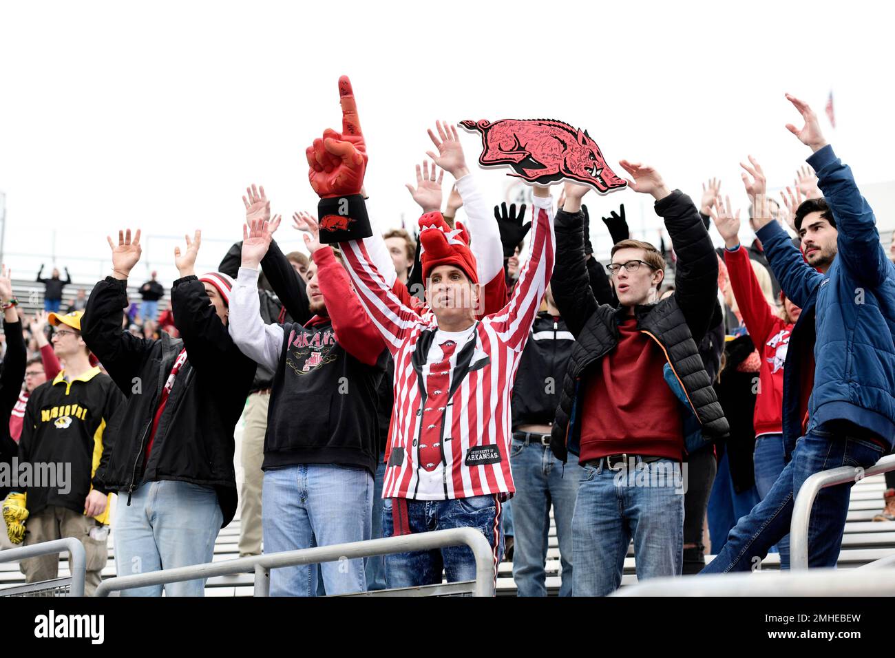 Sad Razorback Fans Arkansas fans cheer on the Razorbacks before their game against ...