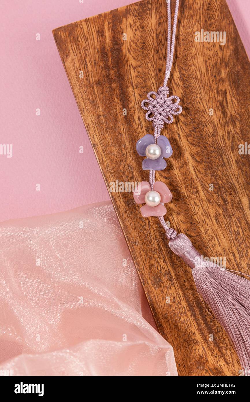 collection-of-korean-traditional-objects-wood-objet-and-norigae-stock