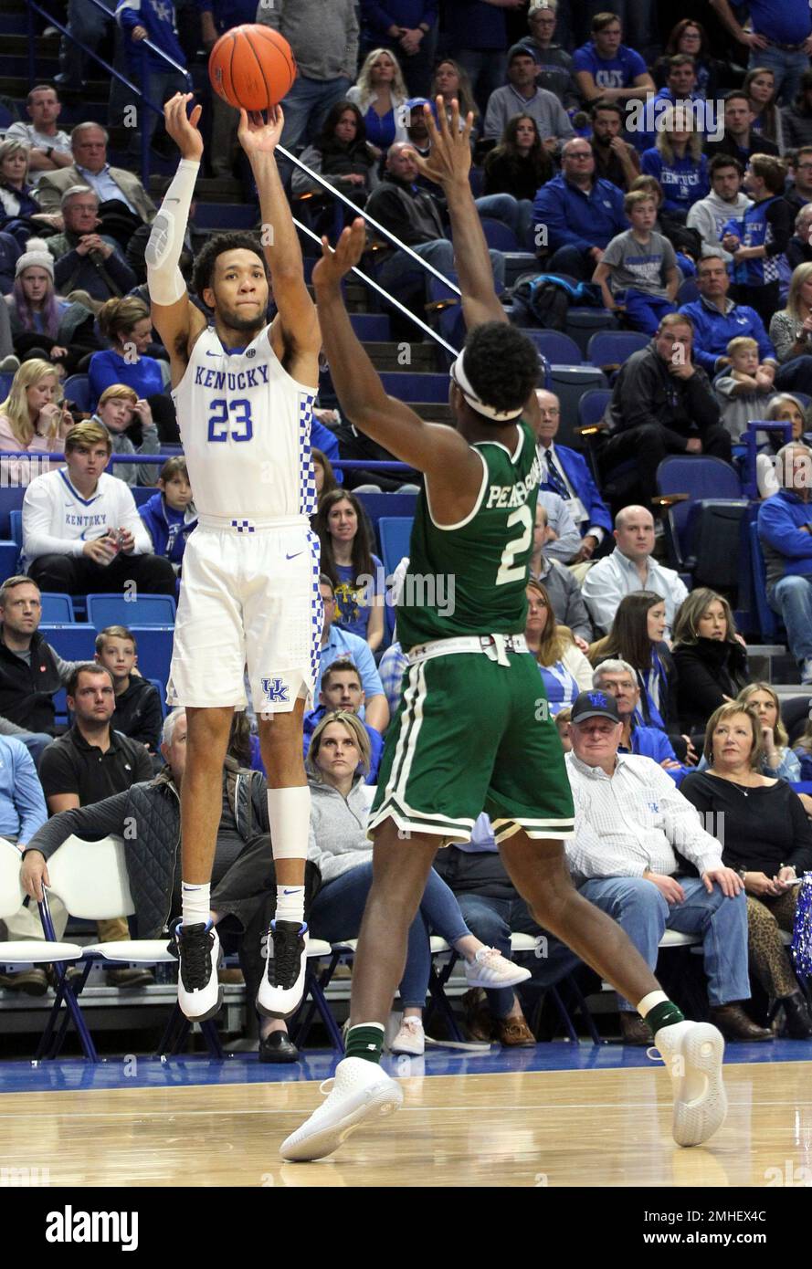 Kentucky's EJ Montgomery (23) shoots while defended by UAB's Tamell