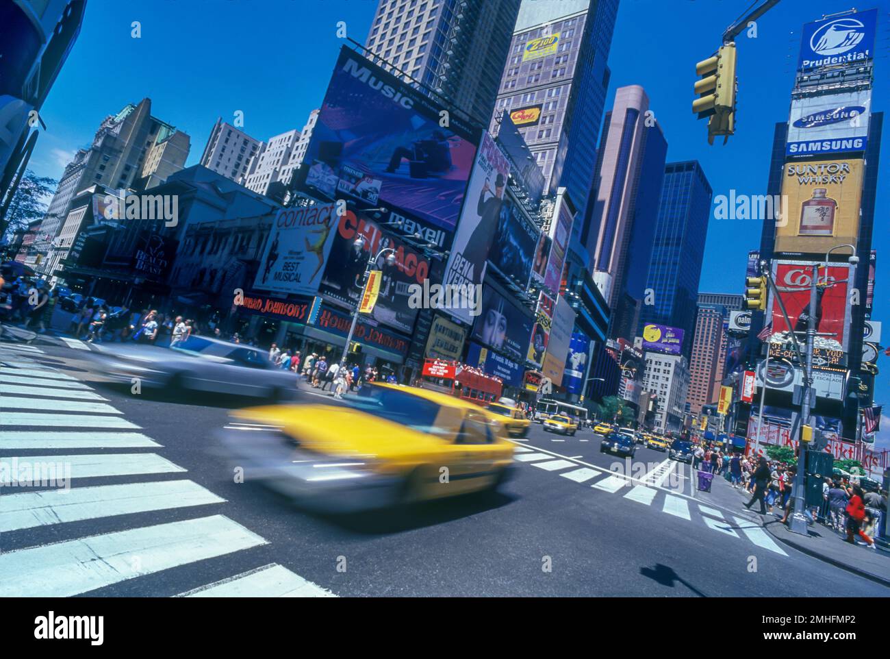 2001 HISTORICAL STREET SCENE TIMES SQUARE MANHATTAN NEW YORK CITY USA