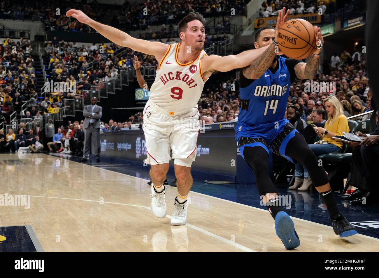 Indiana Pacers guard T.J. McConnell (9) goes after a loose ball against ...