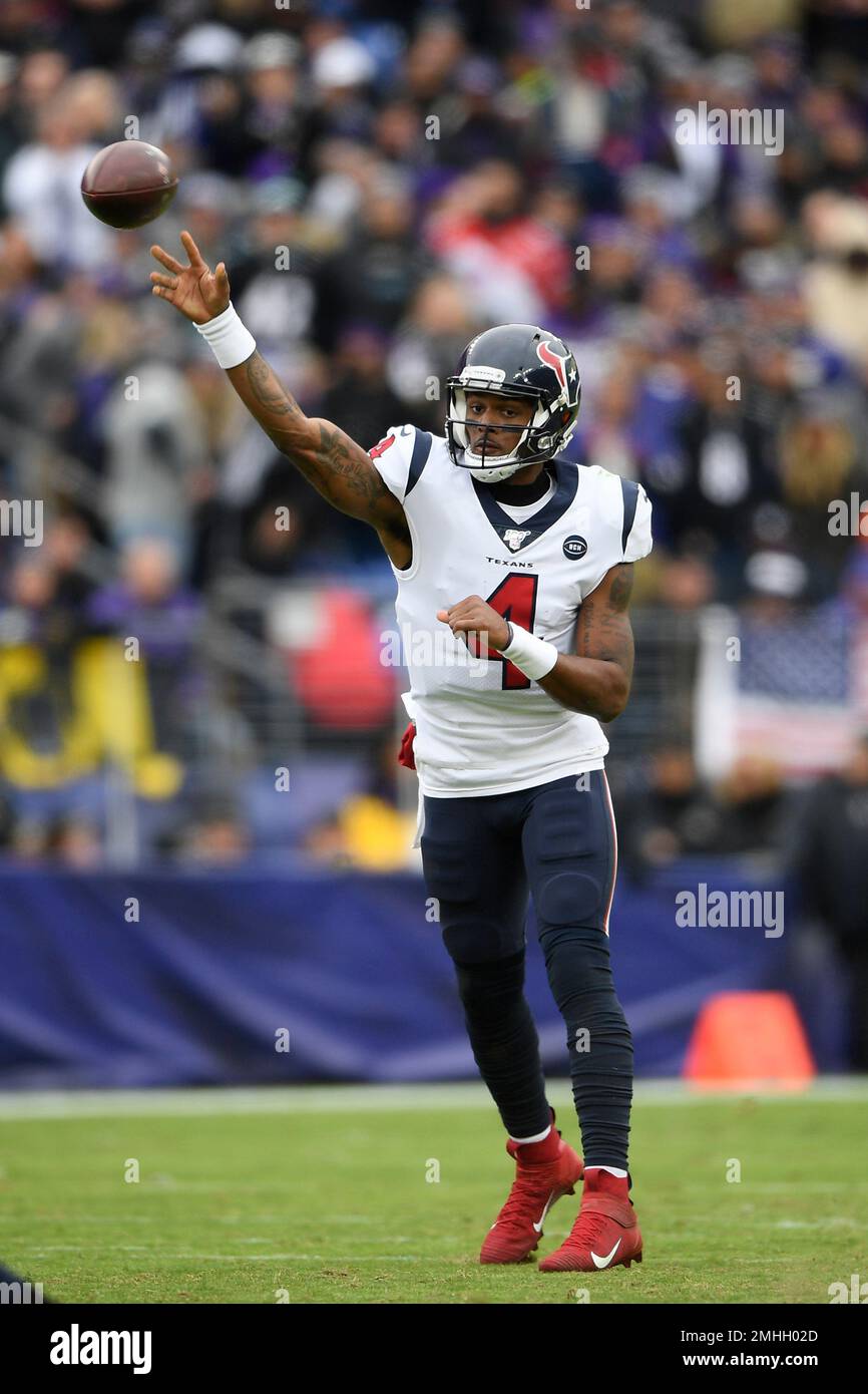 Chicago, United States. 13th Dec, 2020. Houston Texans quarterback Deshaun  Watson (4) scrambles with the ball during the third quarter against the Chicago  Bears at Soldier Field in Chicago on Sunday, December