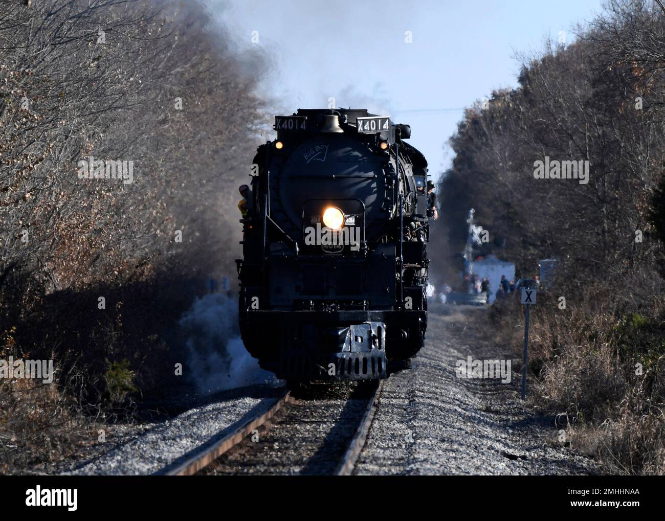 The Union Pacific's historic Big Boy steam locomotive No. 4014 travels ...