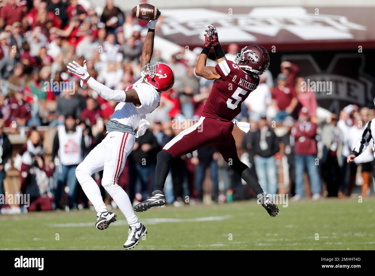 November 16, 2019: Alabama defensive back, Trevon Diggs (7), in