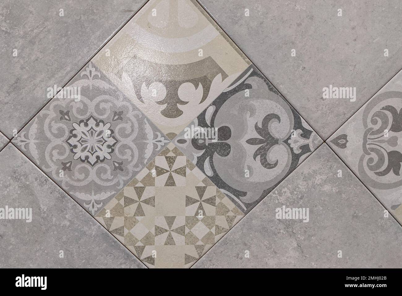 seamless background tile with flowers and leaves Azulejo patchwork ...