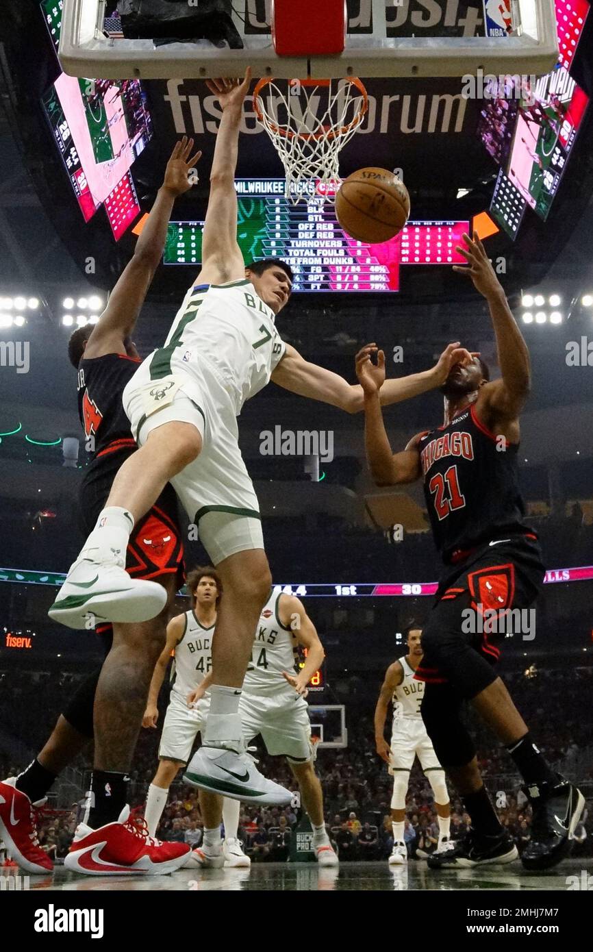 Ilyasova jersey sale