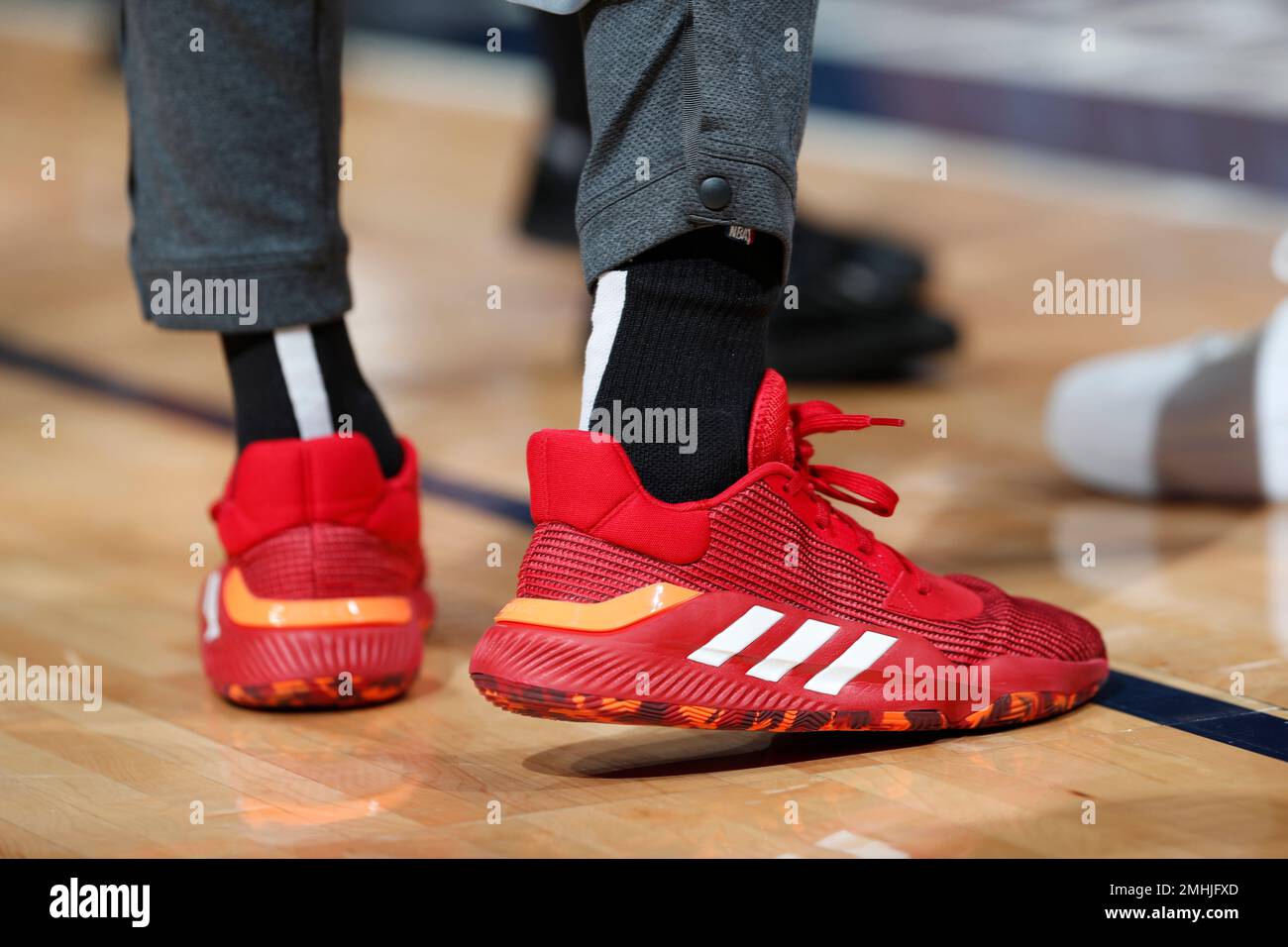 Atlanta Hawks guard Allen Crabbe (33) wears a pair of Adidas basketball  shoes in the second