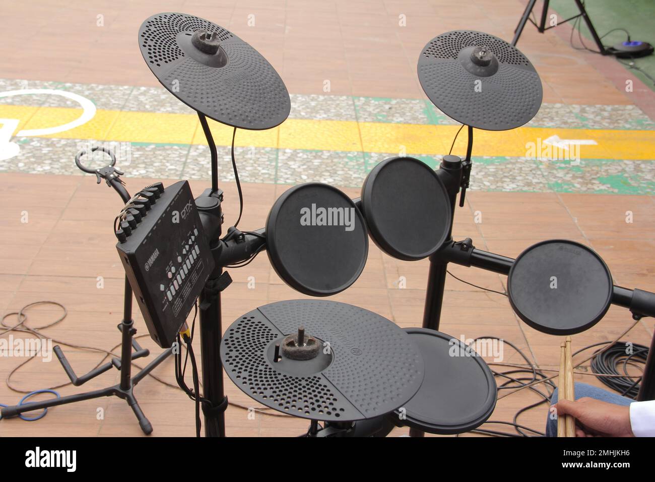 Modern electronic drum kit. Musical instrument Stock Photo Alamy