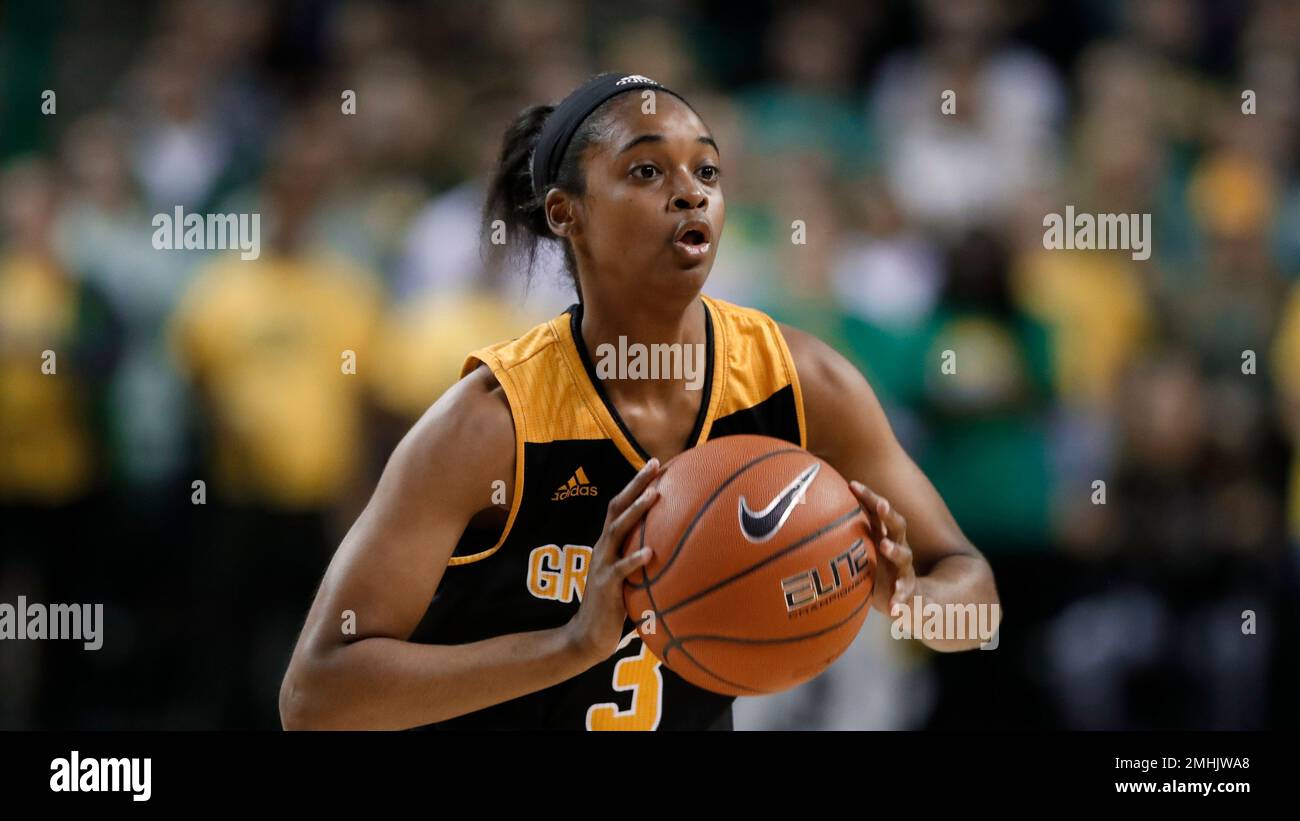 Grambling State guard Brandi Washington (3) advances the ball up court