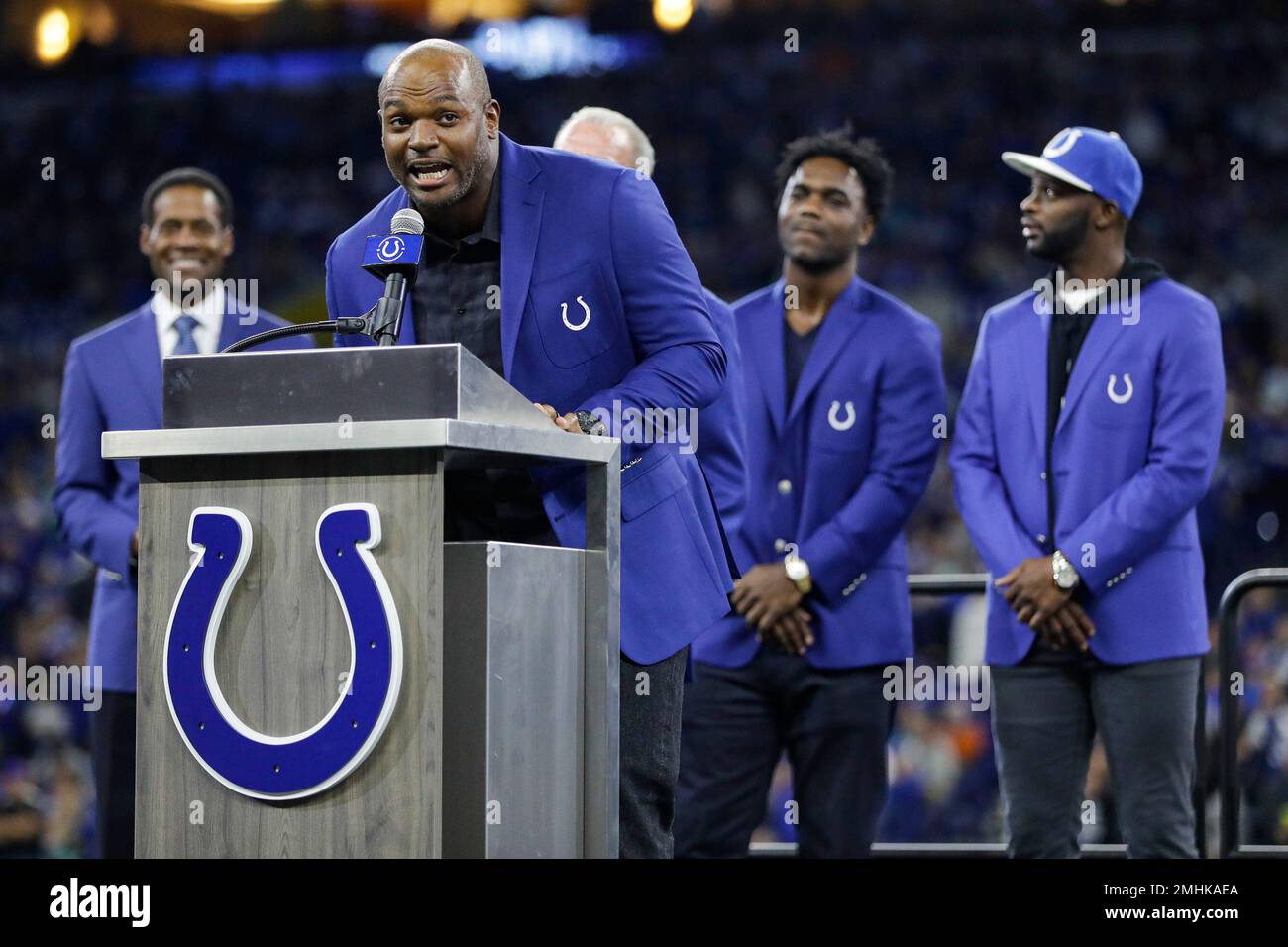 Dwight Freeney To Be Inducted Into Colts Ring Of Honor