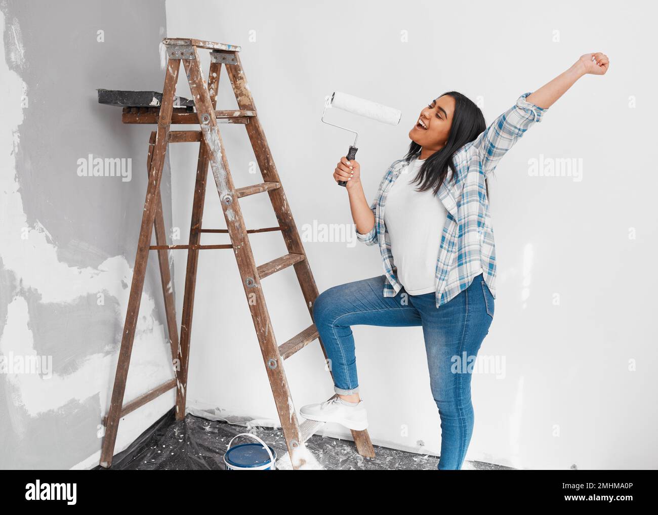 Indian house wall painting hi-res stock photography and images - Alamy