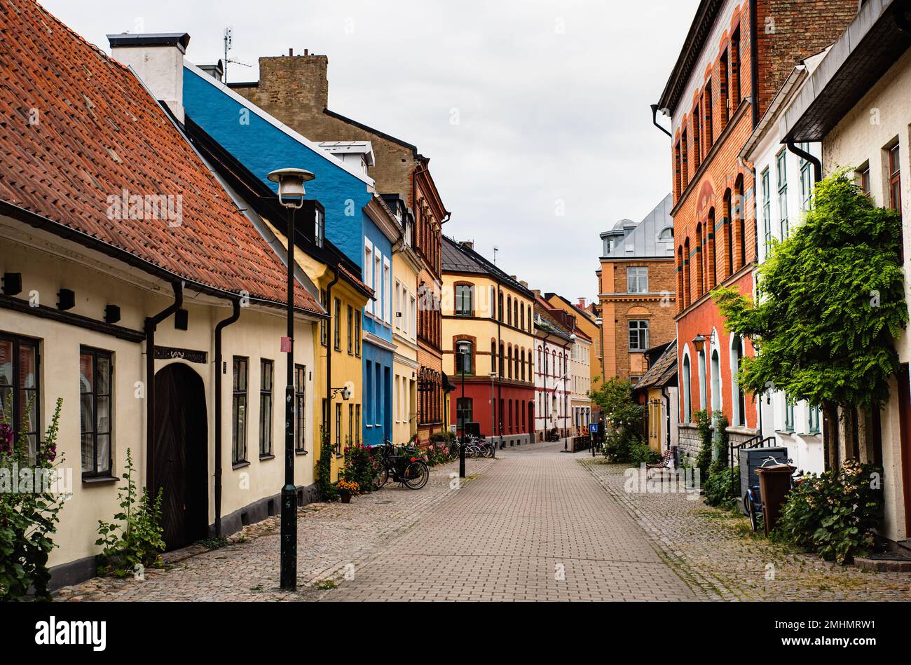 Historical alley with typical Swedish houses in Malmo Gamla Stan, Malmö ...