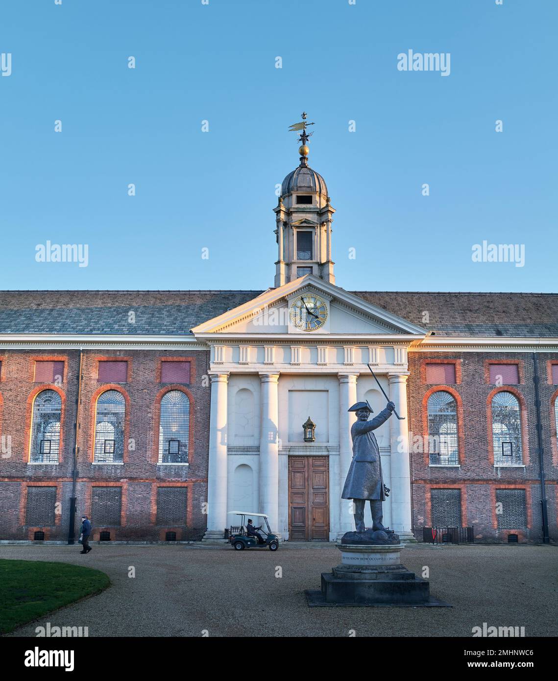 Main entrance to Royal Chelsea Hospital, London, England, founded in the seventeenth century by king Charles II for retired miltary pensioners. Stock Photo