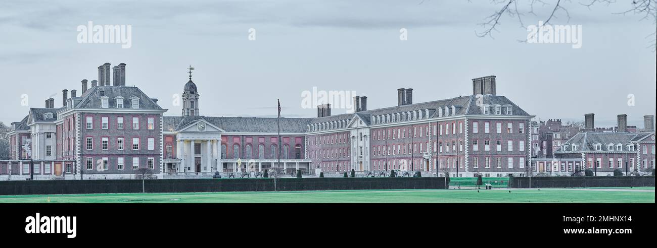 Back facade and gardens of the Royal Chelsea Hospital, London, England, founded in the seventeenth century by king Charles II for retired miltary. Stock Photo
