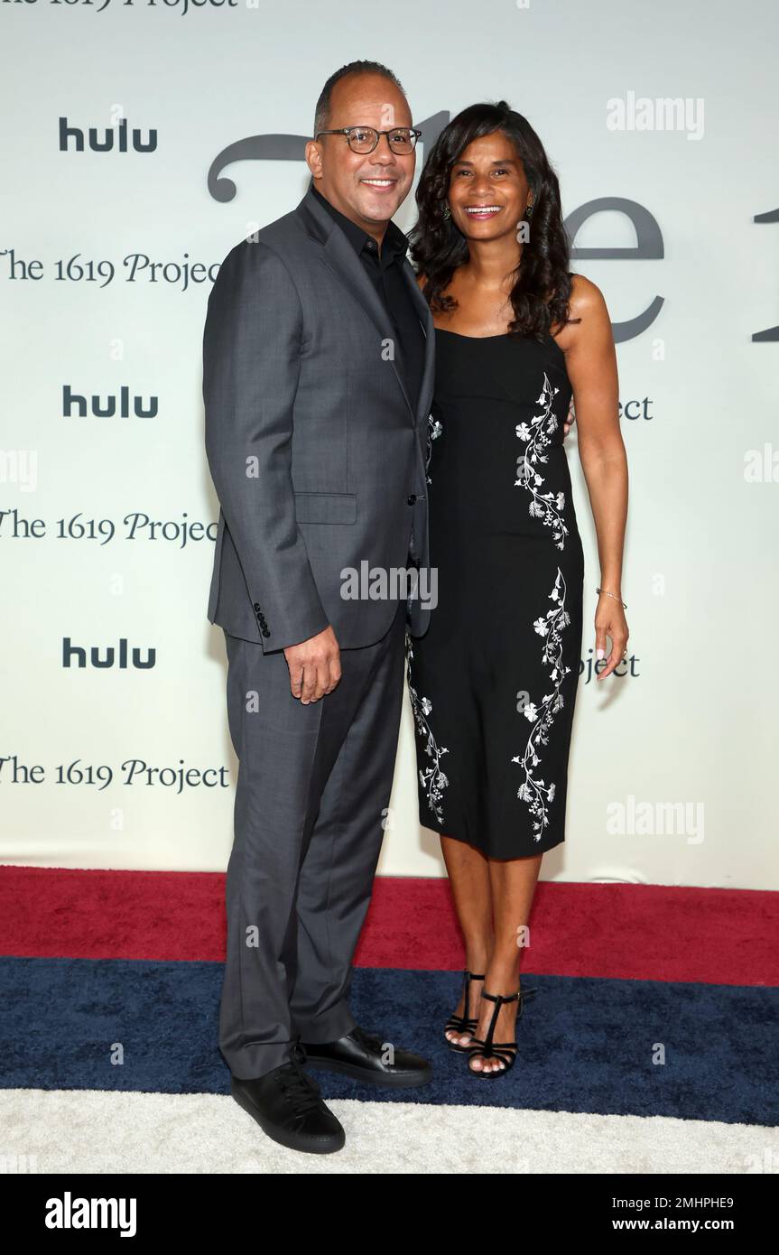 Los Angeles, Ca. 26th Jan, 2023. Phil Bertelsen at the premiere of Hulu ...