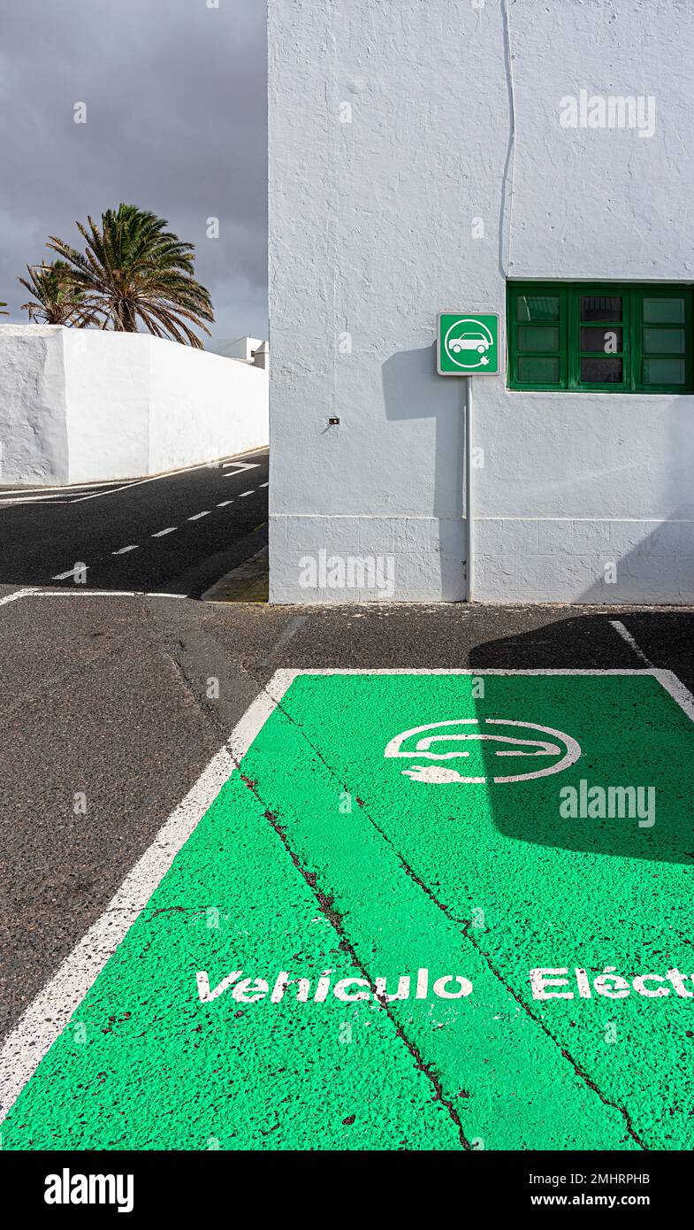 Parking And Charging Station For Electric Cars, Teguise, Lanazrote