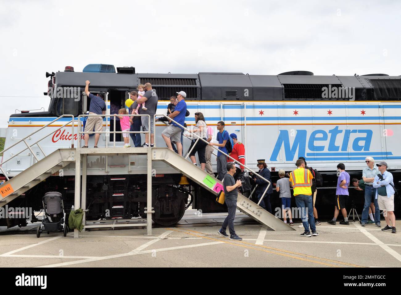 Franklin Park, Illinois, USA. A special Metra heritage locomotive on display at a railroad exhibition in the near western suburbs of Chicago. Stock Photo