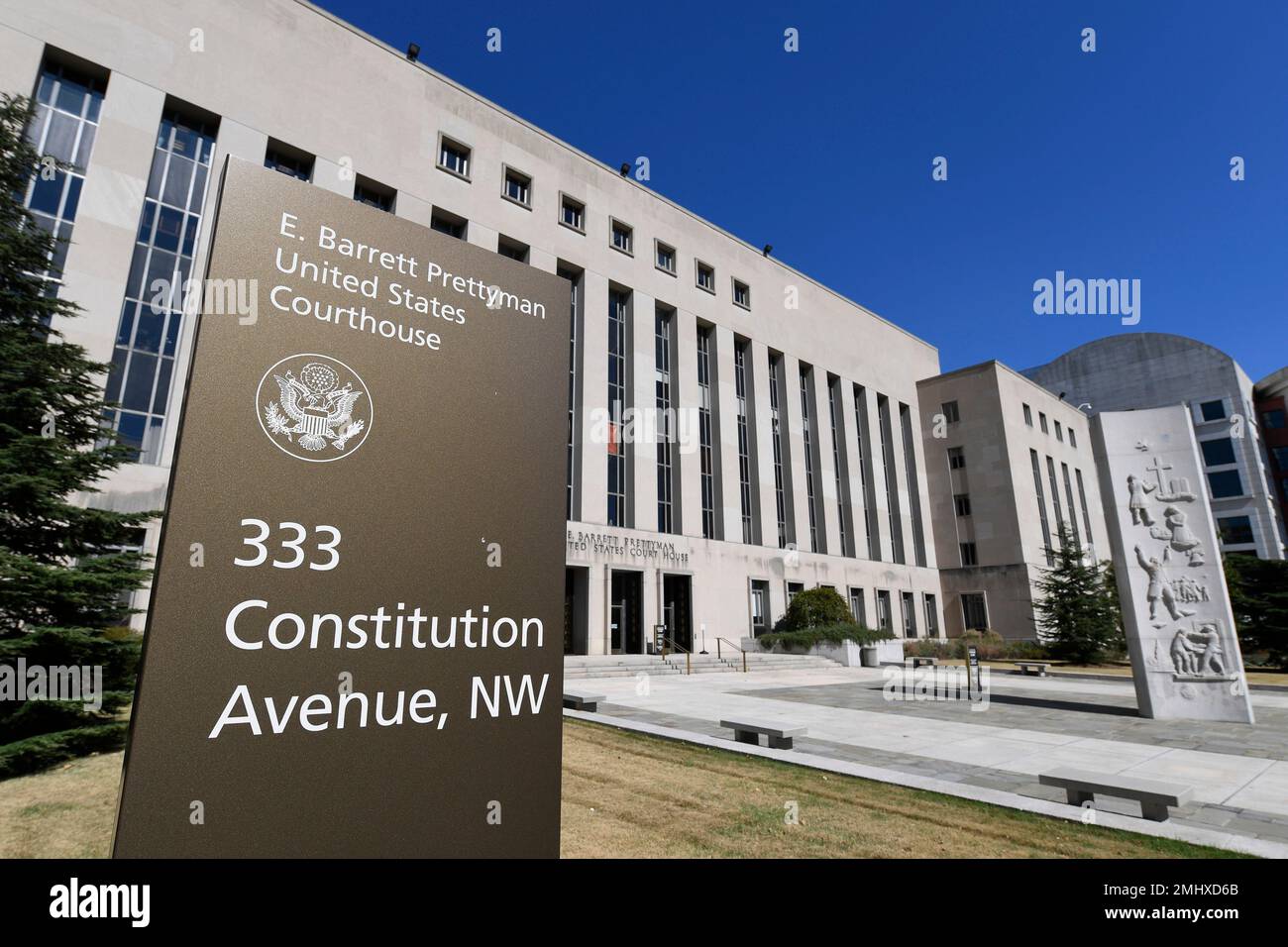 A view of the E. Barrett Prettyman Courthouse in Washington, Friday