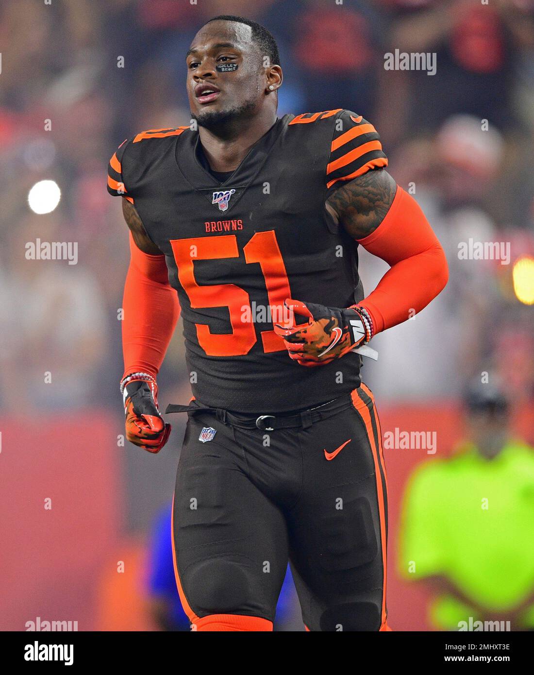 Cleveland Browns linebacker Mack Wilson is introduced before an NFL  football game against the Los Angeles Rams, Sunday, Sept. 22, 2019, in  Cleveland. The Rams won 20-13. (AP Photo/David Dermer Stock Photo - Alamy