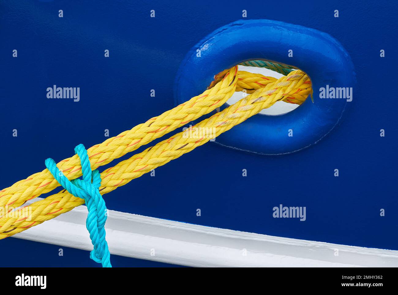 Secured Ropes Secured by ropes hi-res stock photography and images - Alamy