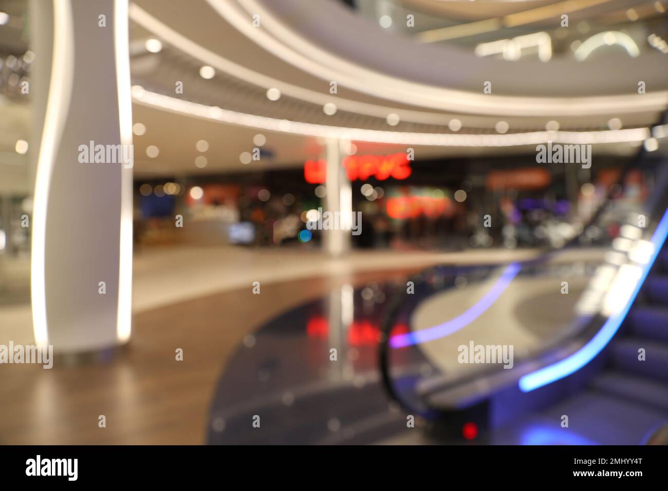 Blurred view escalator shopping mall hi-res stock photography and ...